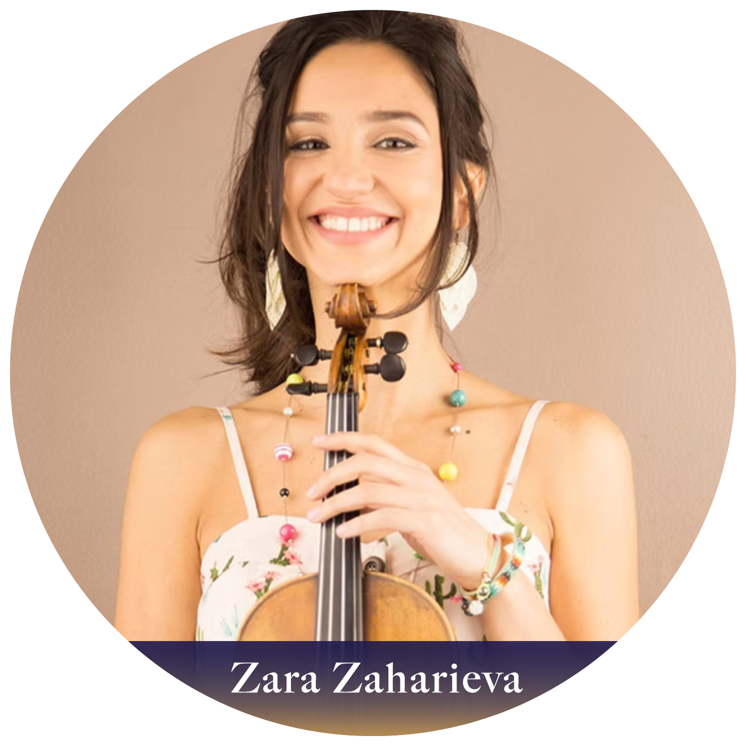 Zara Zaharieva Circle Headshot
